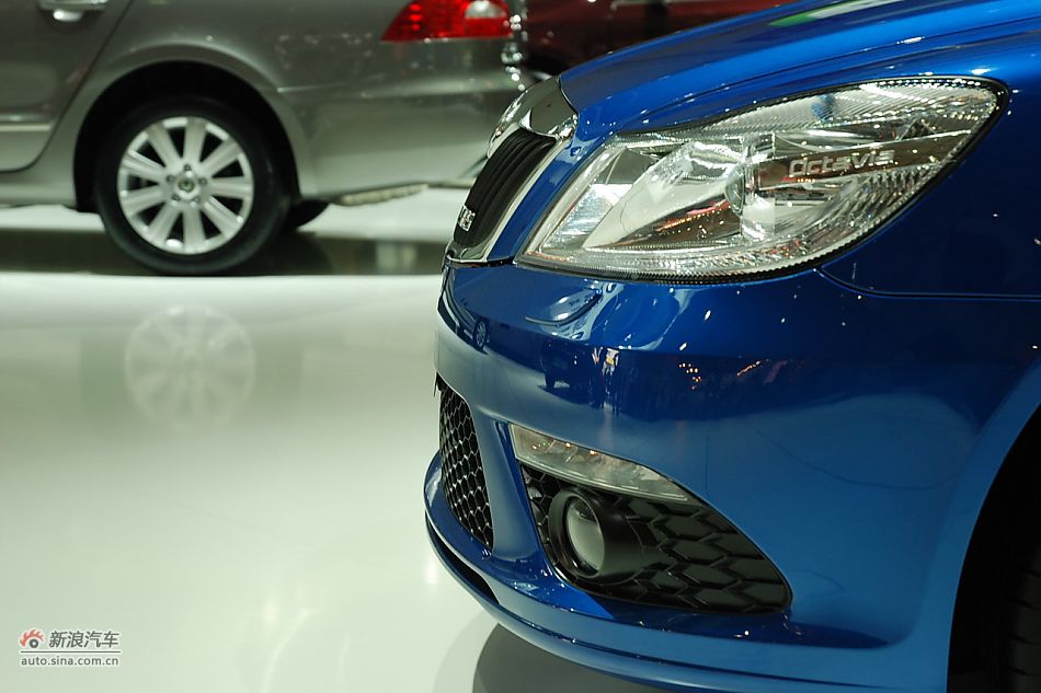 2010RS