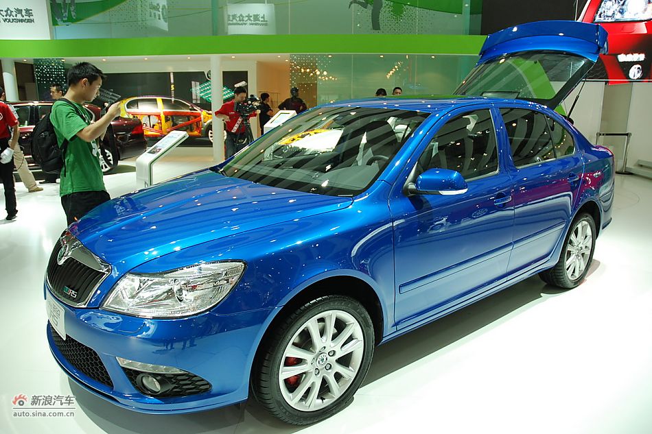 2010RS