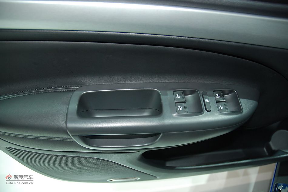 2010RS