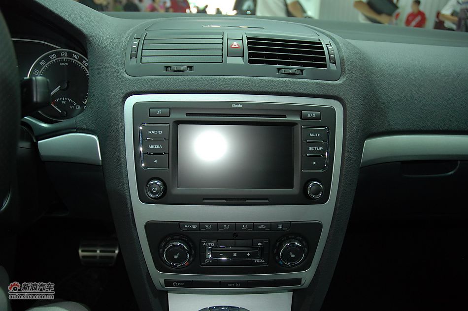2010RS