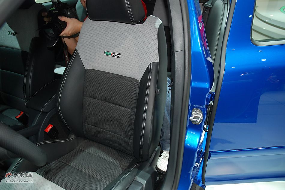 2010RS