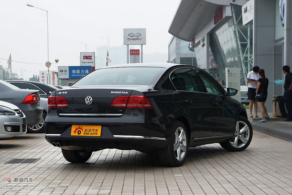 2011B7L