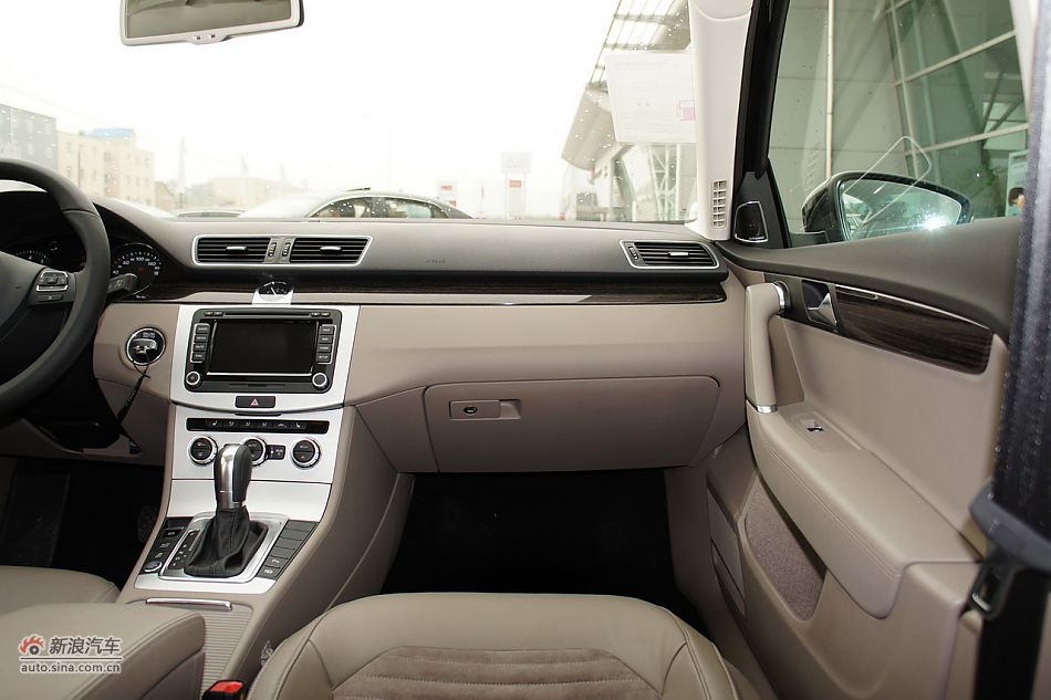 2011B7L