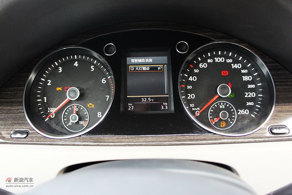 2011B7L