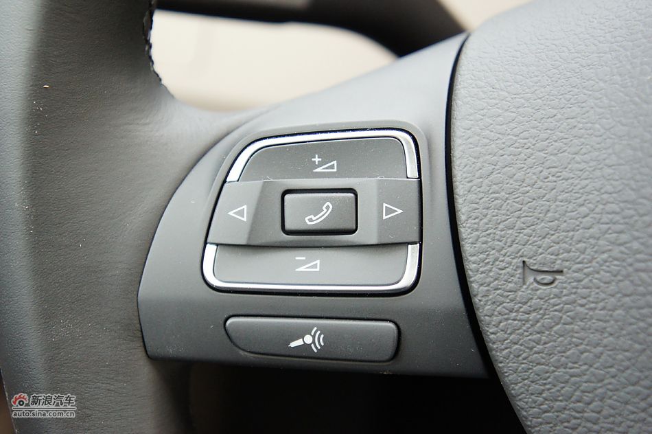 2011B7L