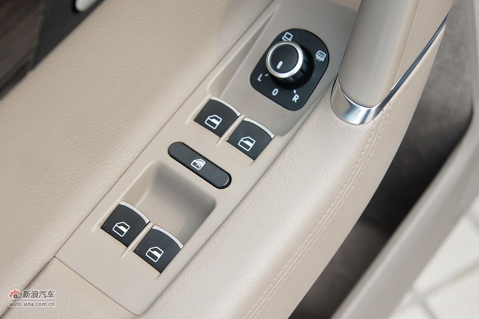 2011B7L