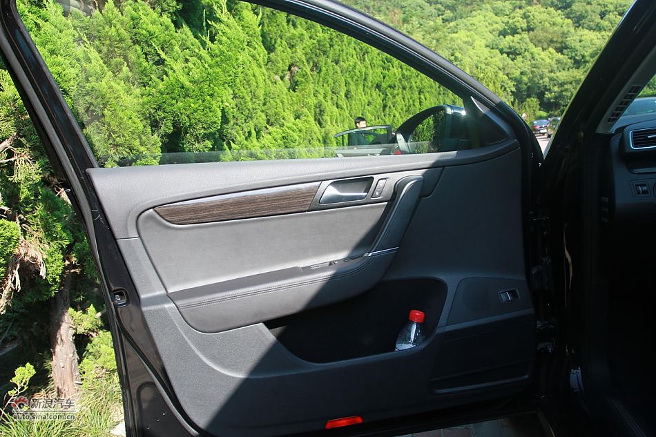 (B7L)1.8TSIԶμռ