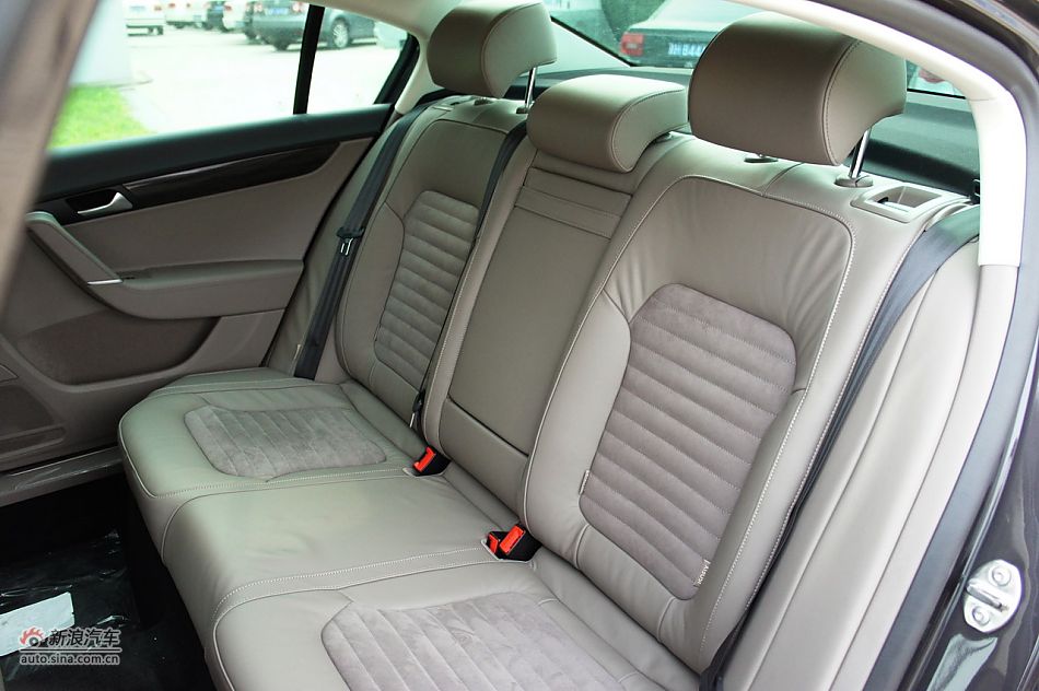 2011B7L