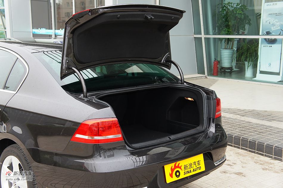 2011B7L