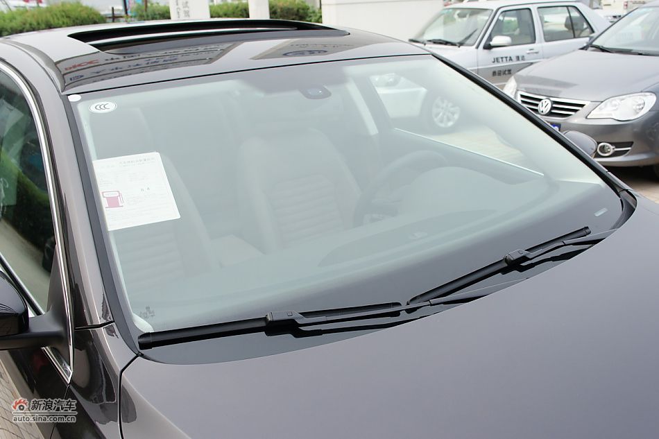 2011B7L