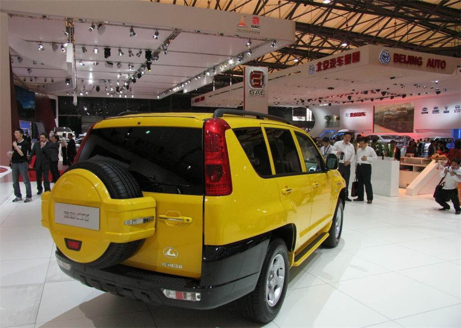 2.4L  MT  