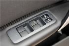 2012款 2.0L 两驱 CVT XV雷 座椅空间