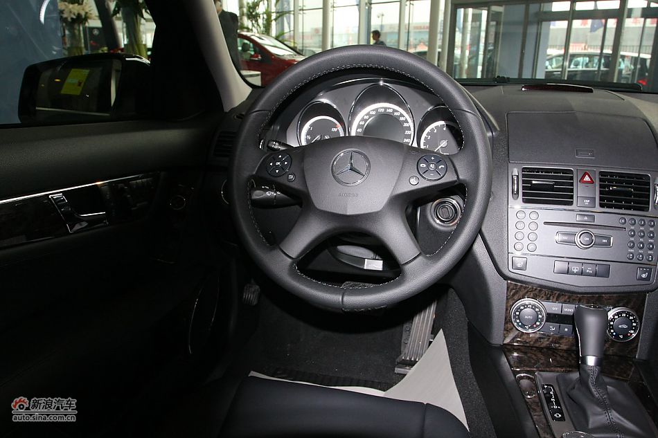 2010C200 CGI