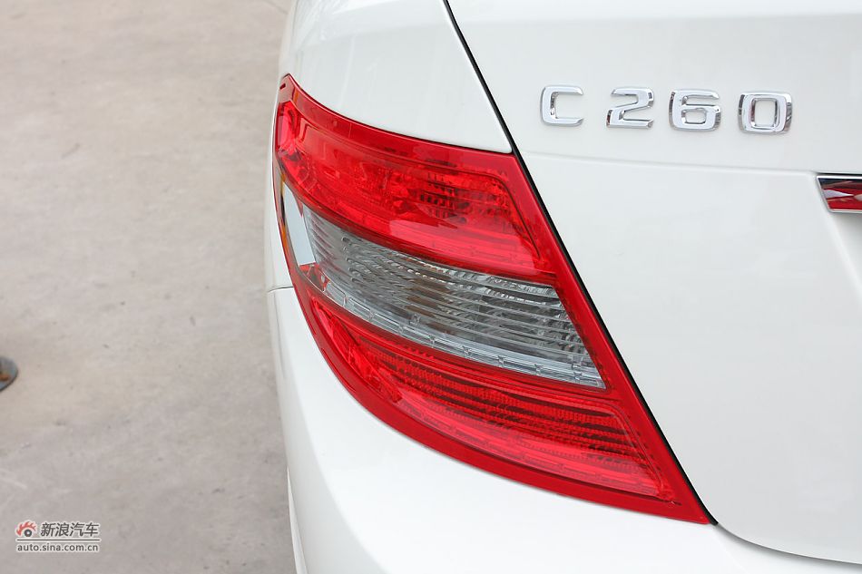 2010C260 CGI˶