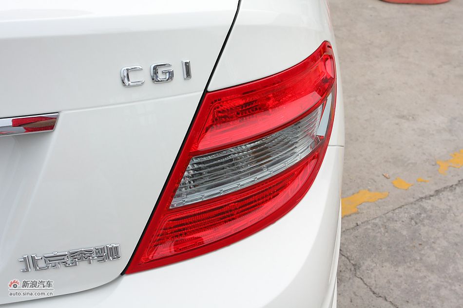 2010C260 CGI˶