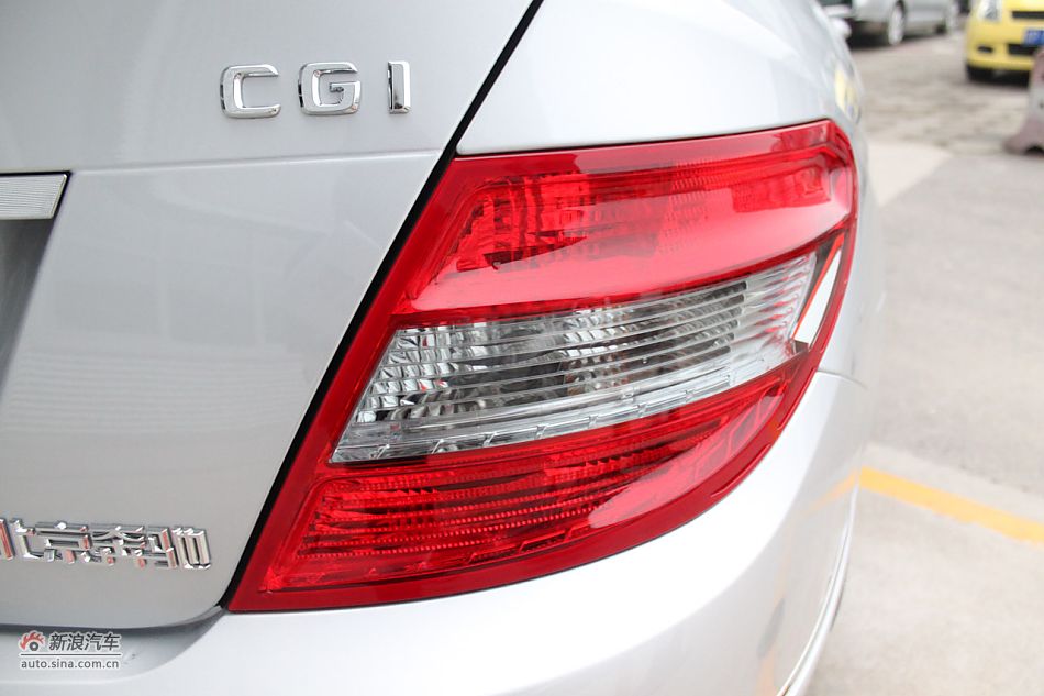 2010C260 CGI