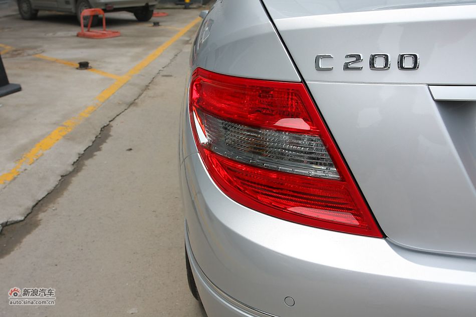 2010C200 CGI