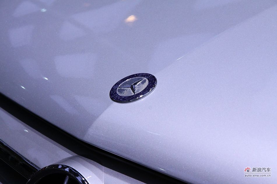 C300