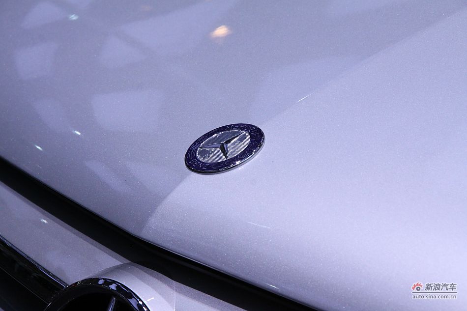 C300