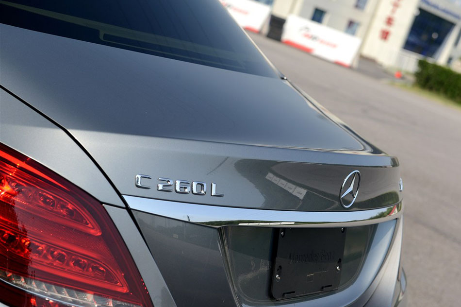 2015 C 260 L ˶ 