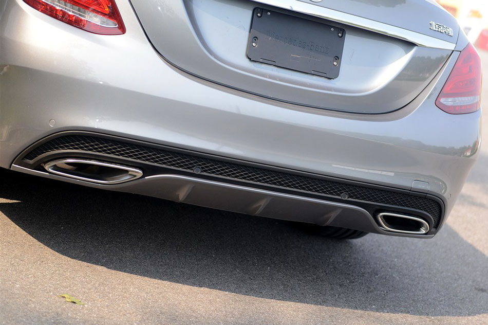 2015 C 260 L ˶ 