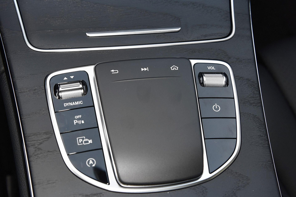 2019 C 260 L ˶ 