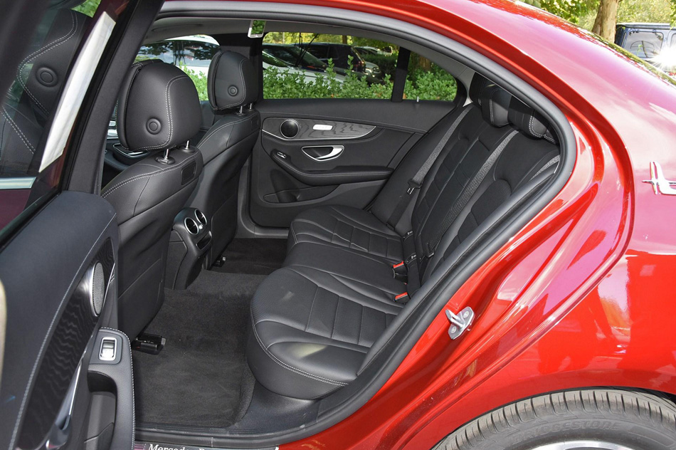 2019 C 260 L ˶ οռ