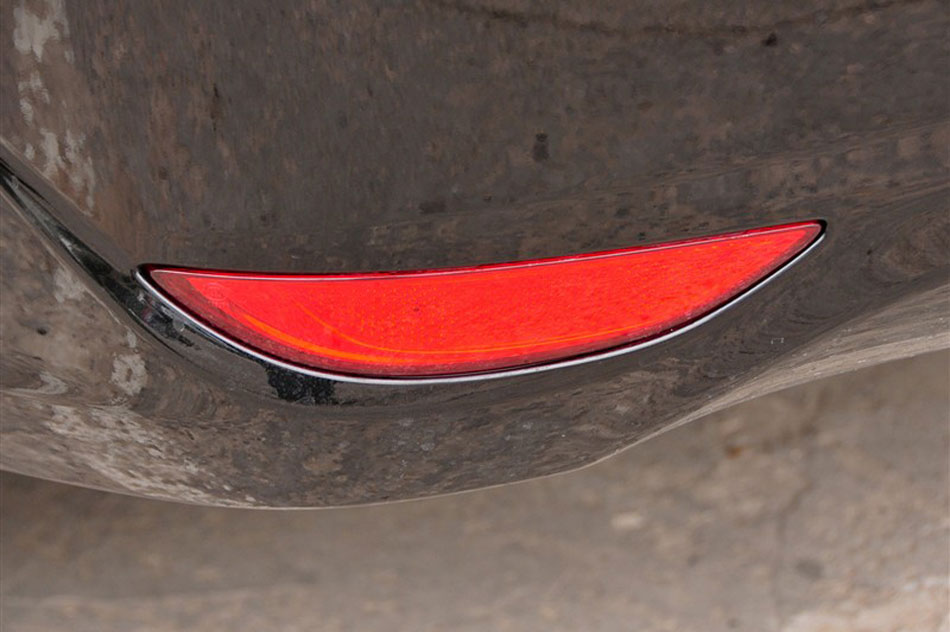 2011ö1.6Lֶ