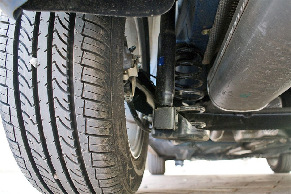 FRV 2010 1.3L MT 
