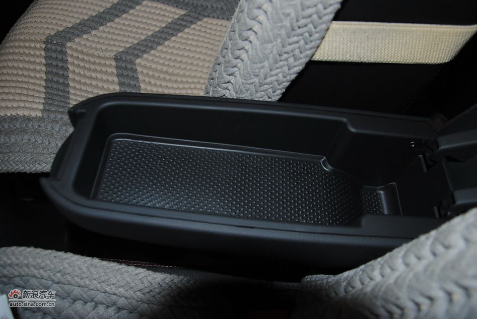 20111.4TSI˶