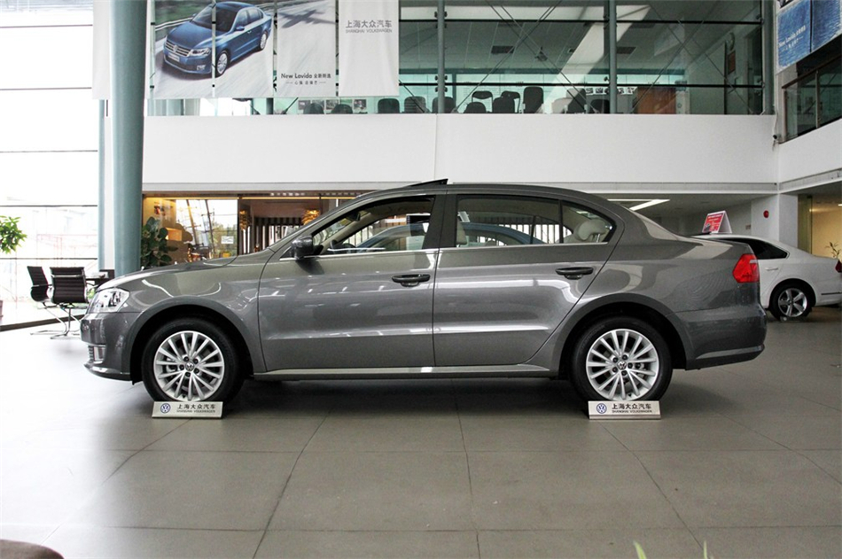 2013  1.6L Զ