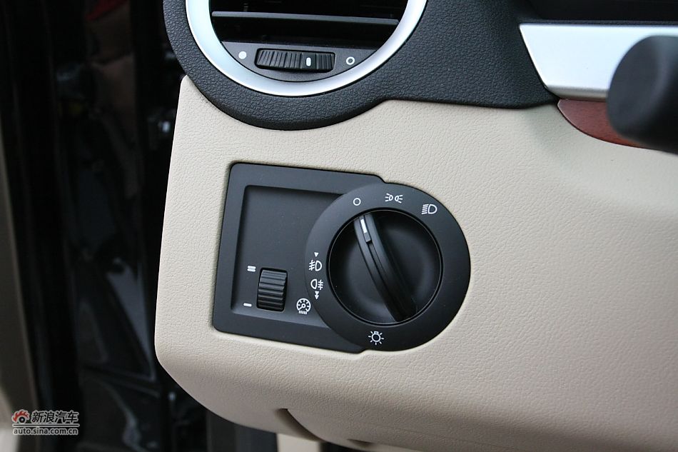 550s 1.8LԶֵ