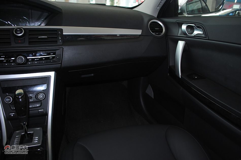 550s 1.8LԶ