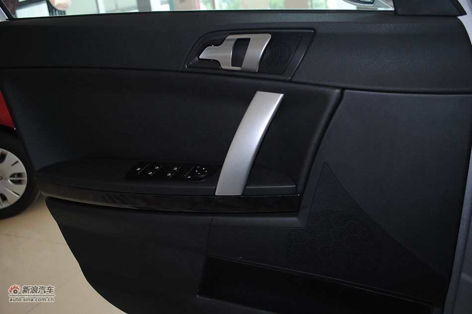 550s 1.8LԶ