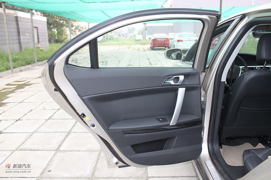550s 1.8Lֶݰ