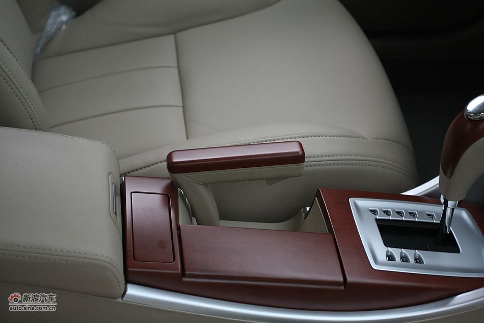 550s 1.8LԶֵ