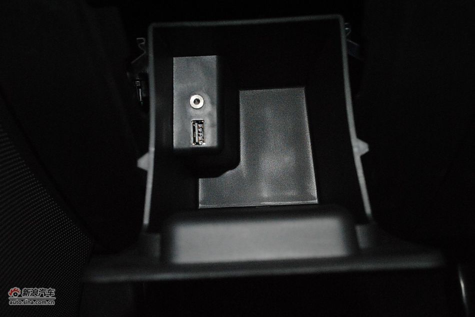 550s 1.8LԶ
