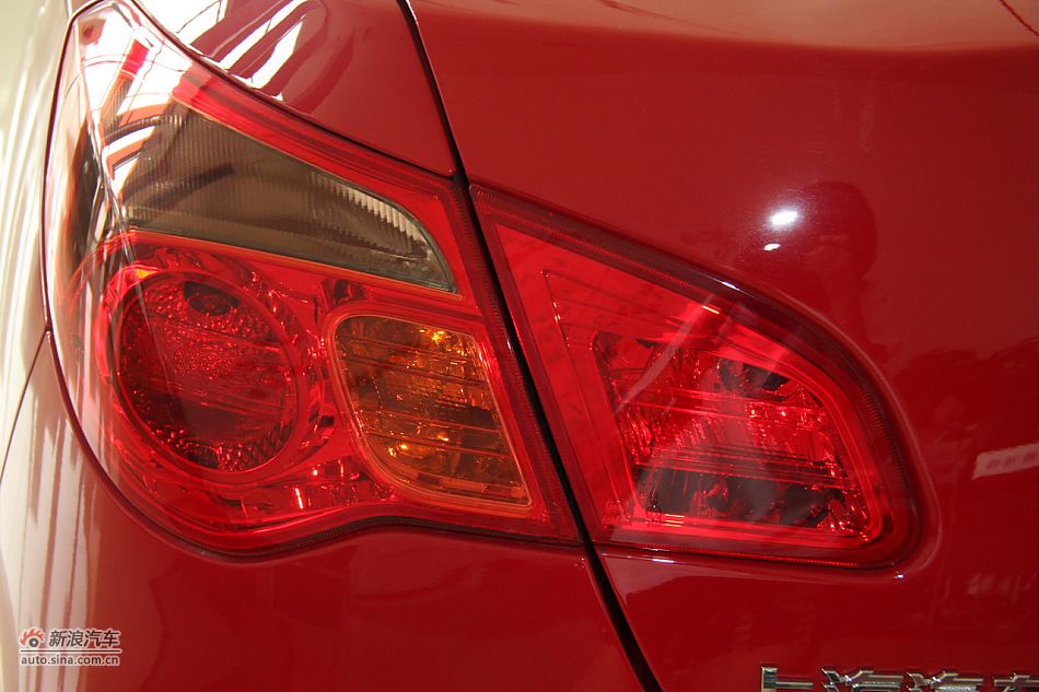 550s 1.8Lֶ