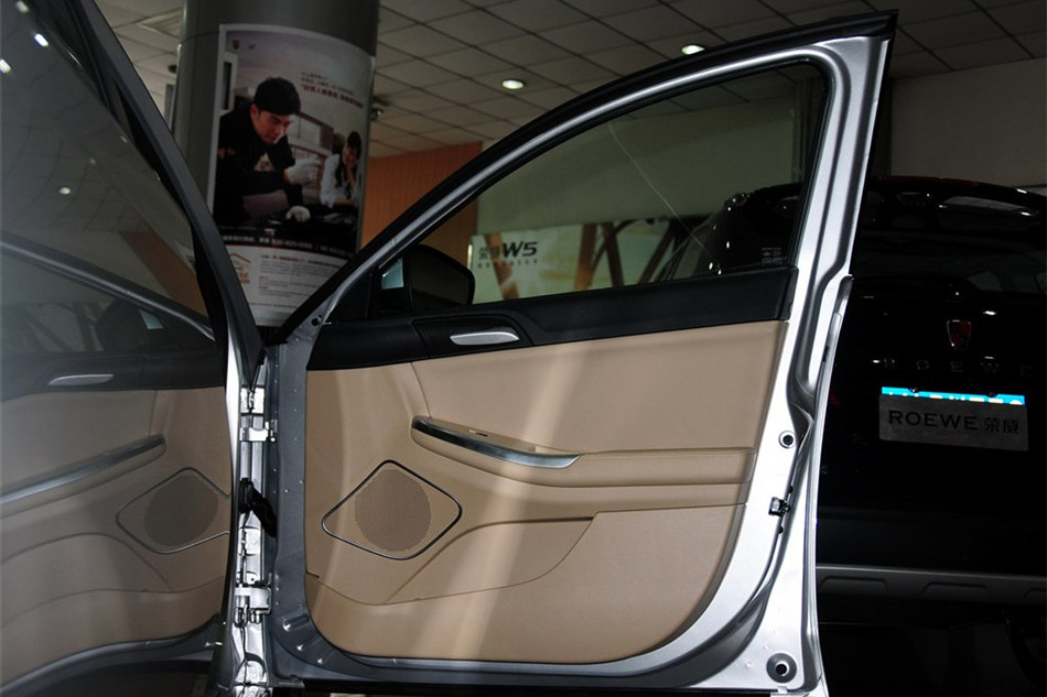 2013 550D 1.8T AT Ʒ οռ