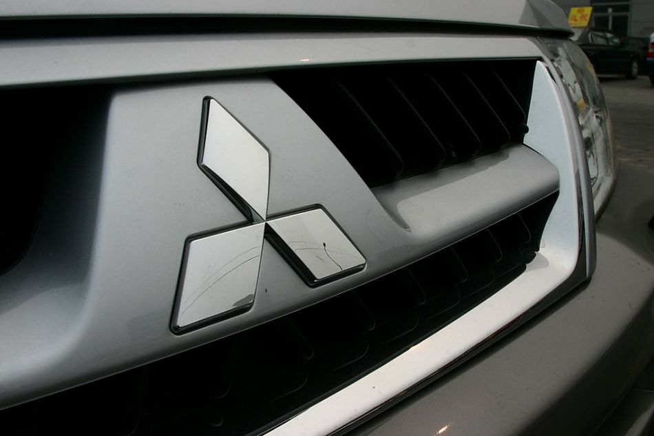 V73