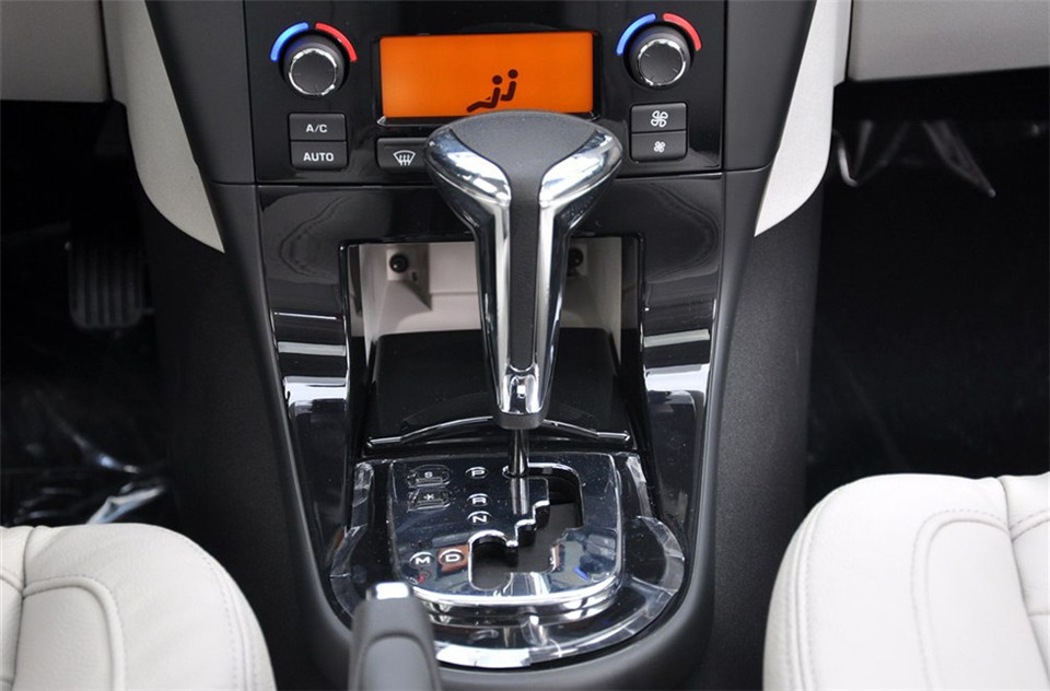  2012 1.6L AT Ʒ  
