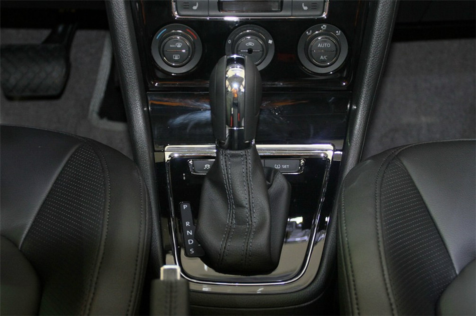 2013±1.6LԶ