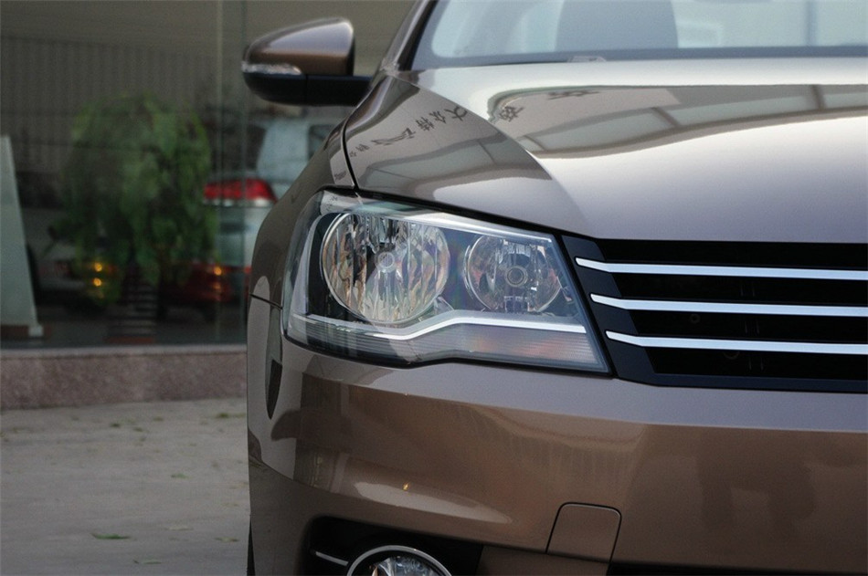 2013±1.4TԶ