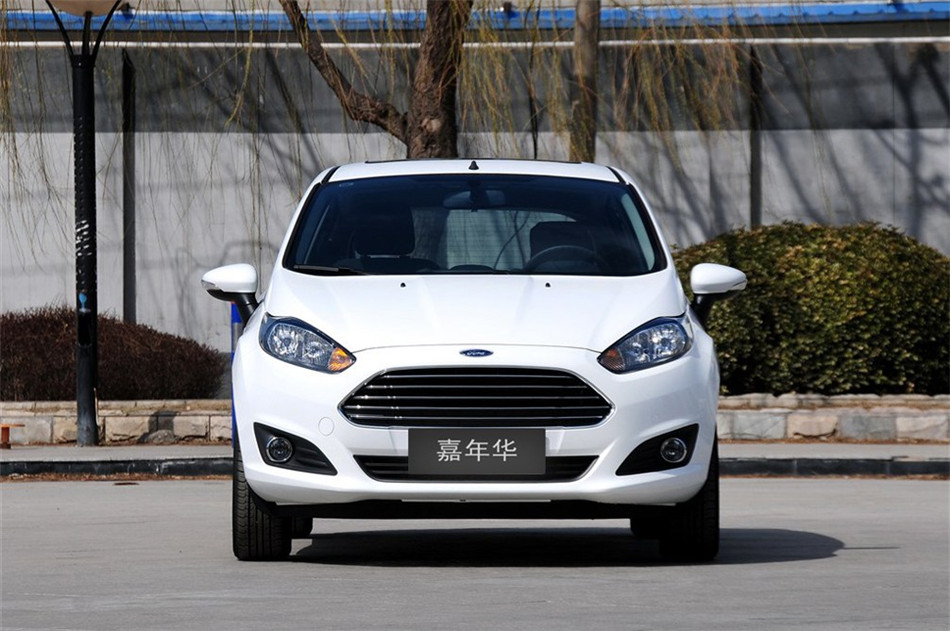  2013 1.5L AT Ʒ 