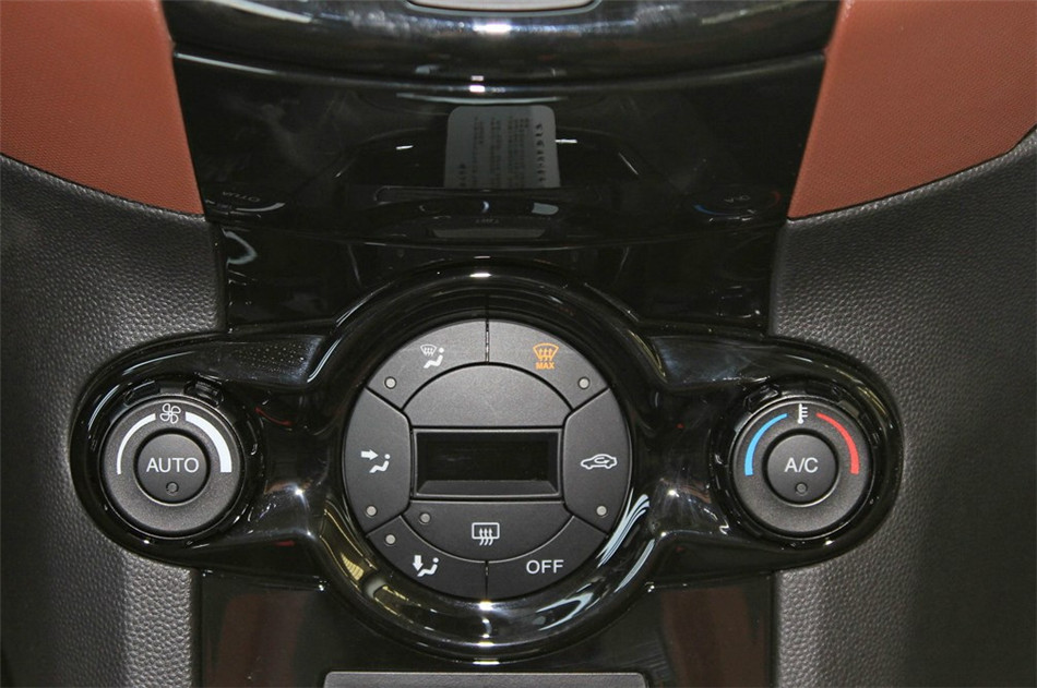 껪  2014 1.0T GTDi AT  