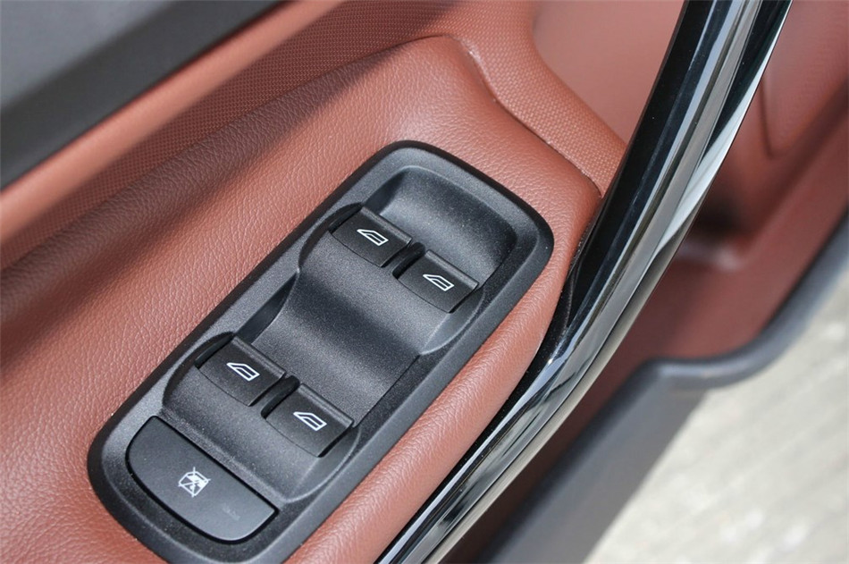 껪  2014 1.0T GTDi AT  οռ