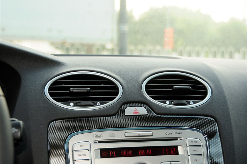 2014 ᾭ 1.8L Զ׵ذ 
