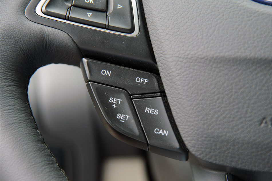 2015  1.5L GTDi Զ콢 