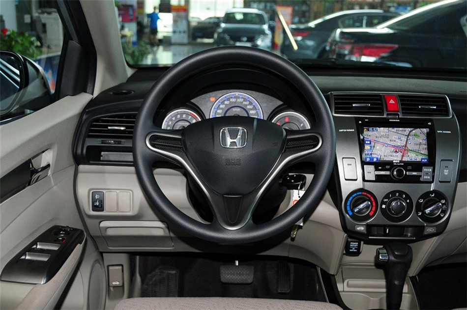 2012淶1.8LԶ콢