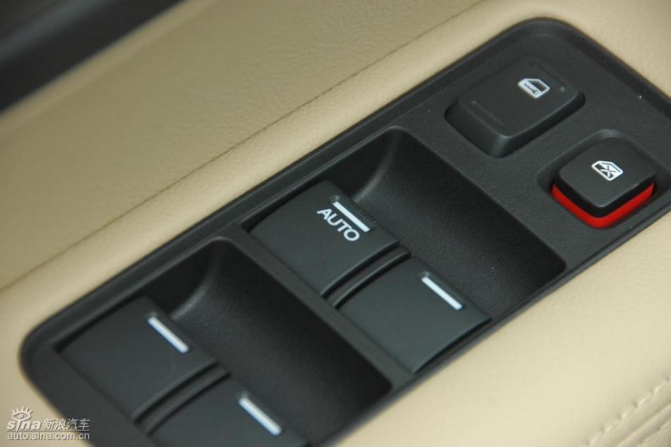 CR-V2.4AT